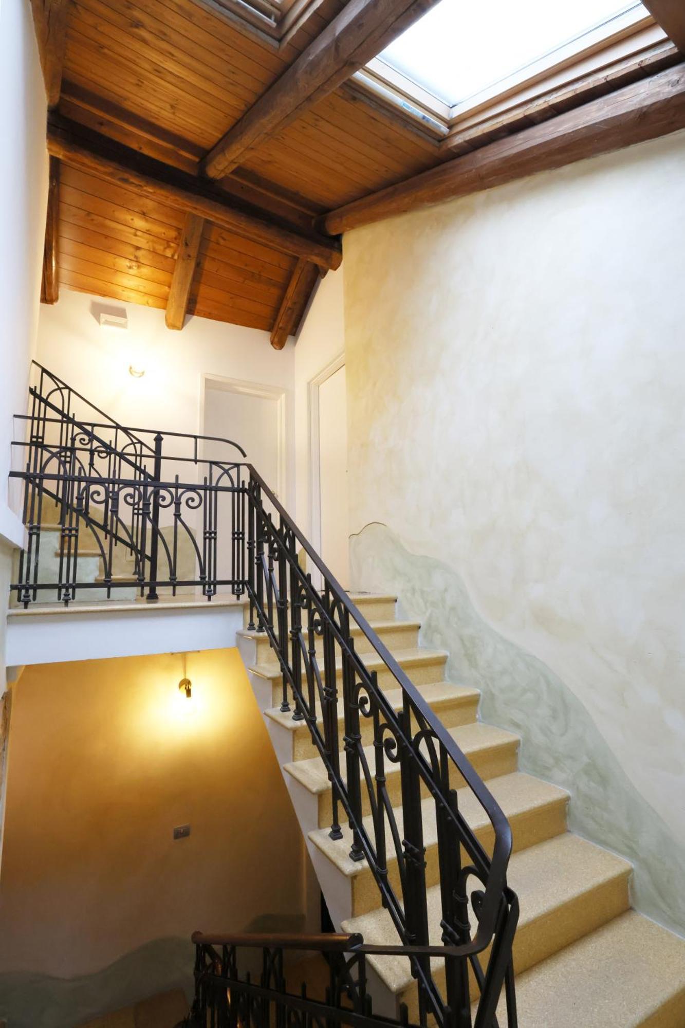 阿尔巴Palazzo Belli住宿加早餐旅馆 外观 照片